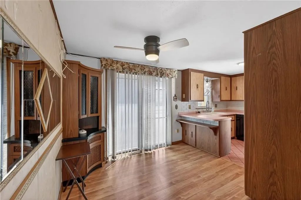 88 Bly Street Warwick RI 02888