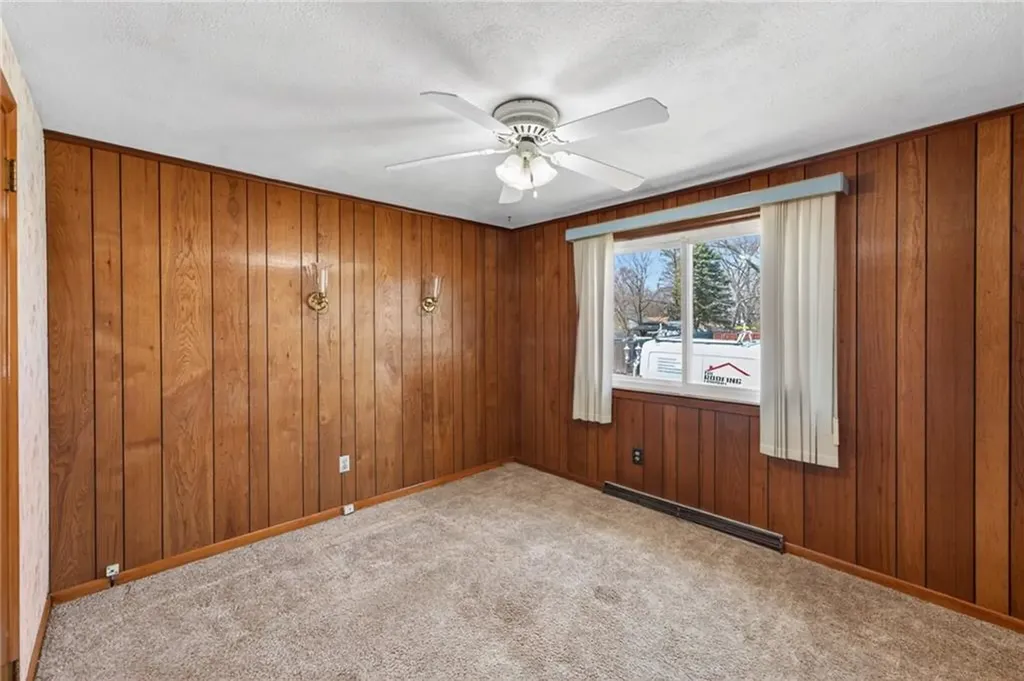 88 Bly Street Warwick RI 02888