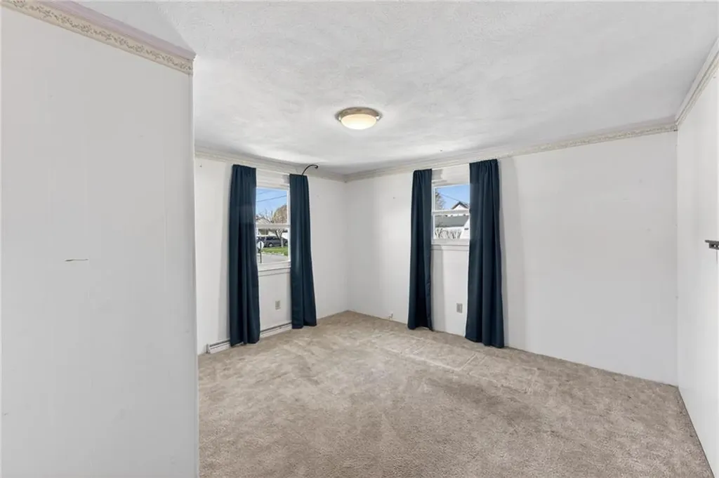 88 Bly Street Warwick RI 02888
