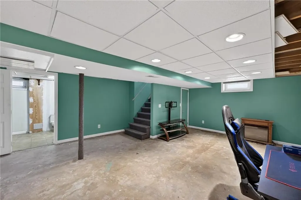 88 Bly Street Warwick RI 02888