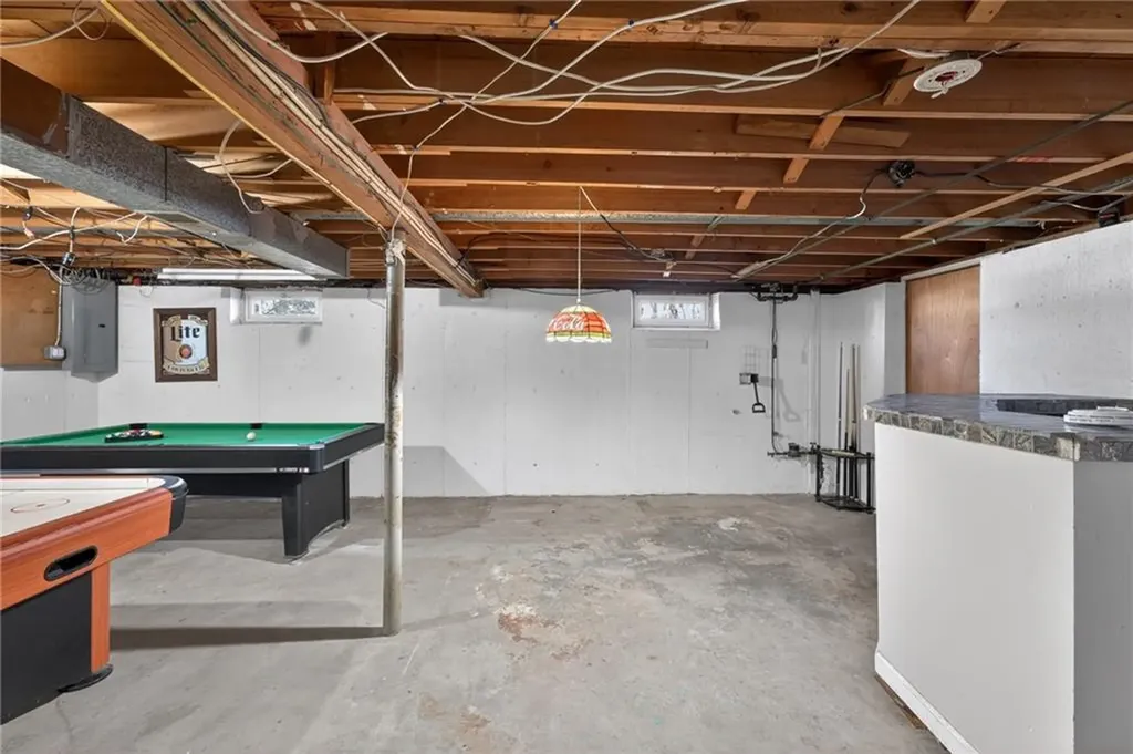 88 Bly Street Warwick RI 02888