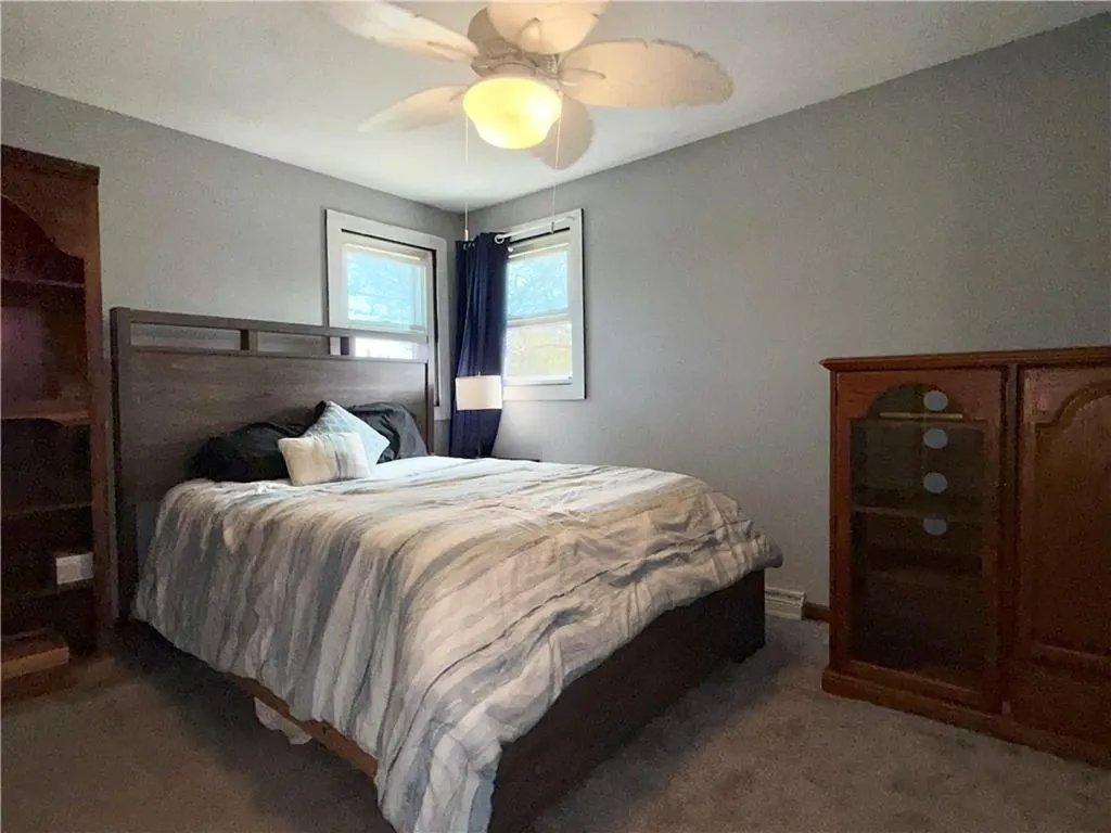 24 Johnson Avenue Warwick RI 02886