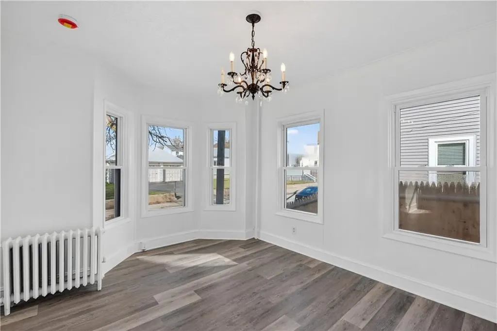 52 Sumner Avenue Cranston RI 02920