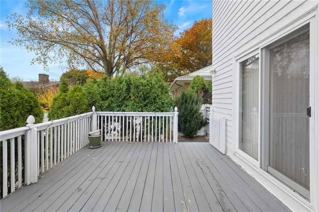 446 Budlong Road Cranston RI 02920