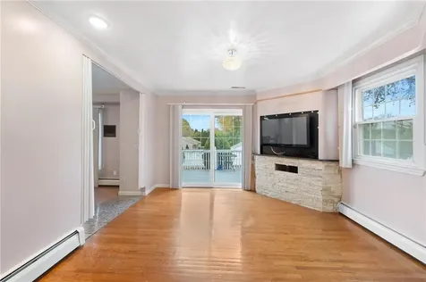 446 Budlong Road Cranston RI 02920