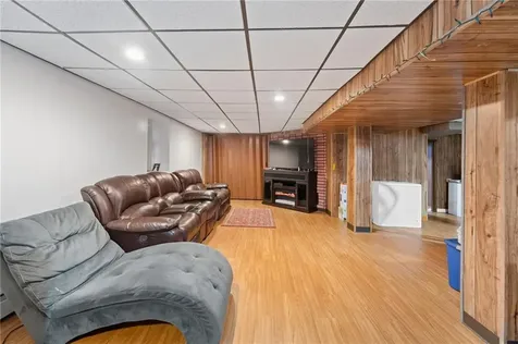 446 Budlong Road Cranston RI 02920