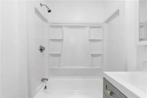 176 Reynolds Avenue Providence RI 02905