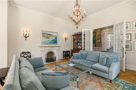 1 Ichabod Lane Middletown RI 02842