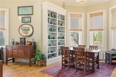 1 Ichabod Lane Middletown RI 02842
