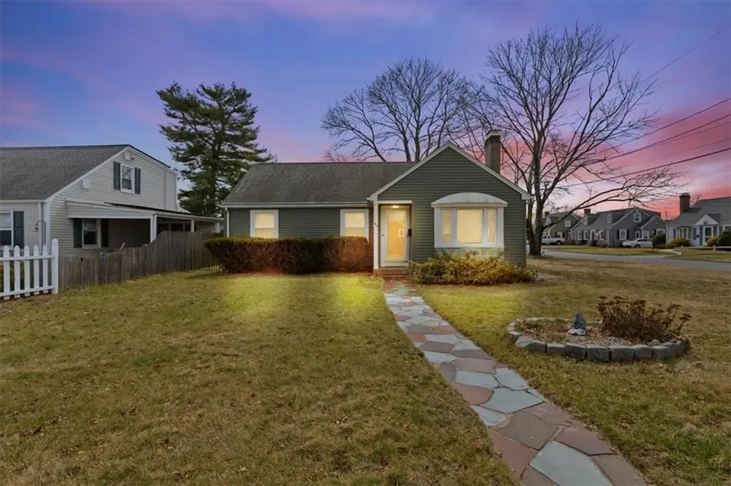49 Cove Street Pawtucket RI 02861