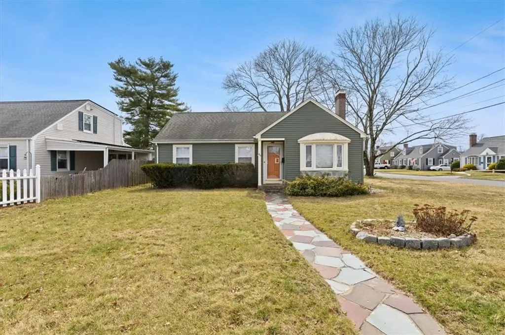 49 Cove Street Pawtucket RI 02861