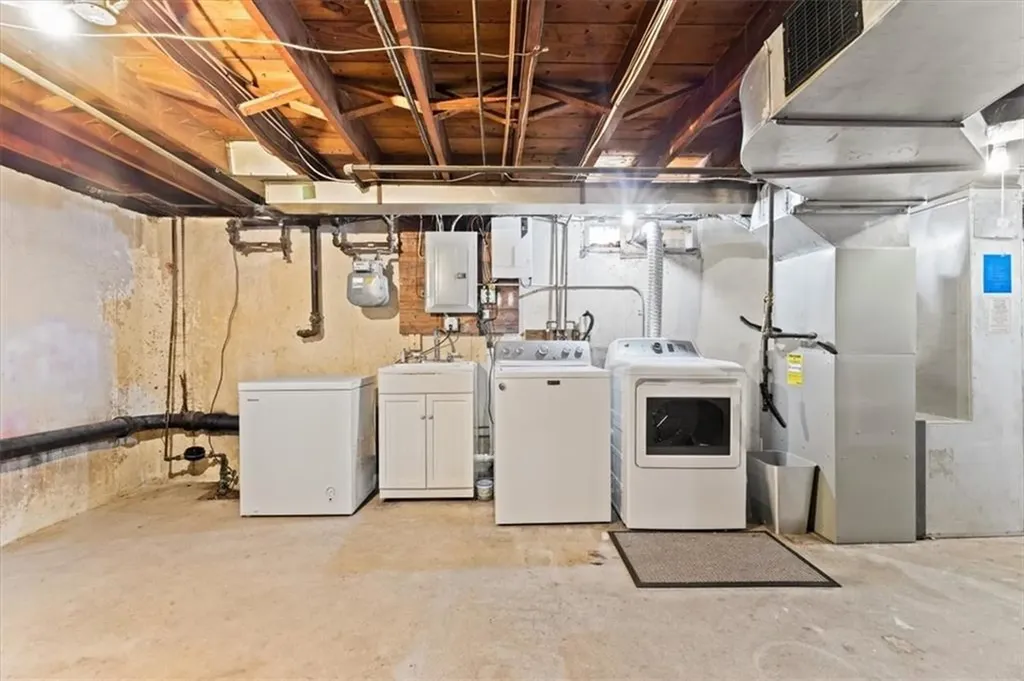 49 Cove Street Pawtucket RI 02861