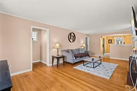 49 Cove Street Pawtucket RI 02861