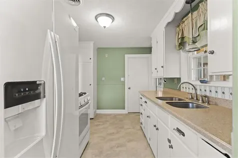 49 Cove Street Pawtucket RI 02861
