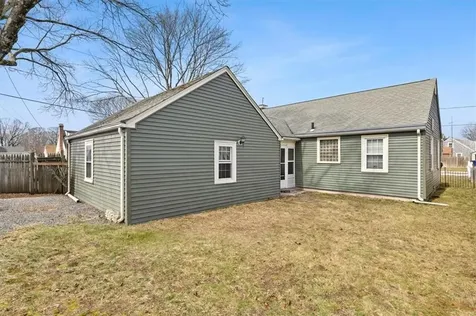 49 Cove Street Pawtucket RI 02861