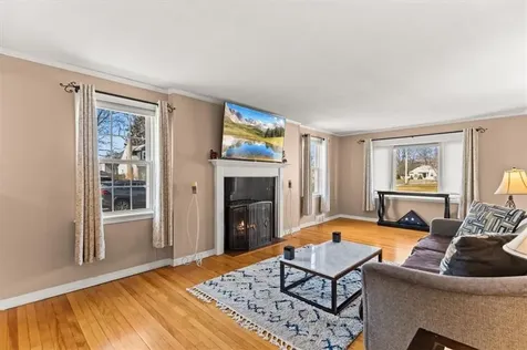 49 Cove Street Pawtucket RI 02861