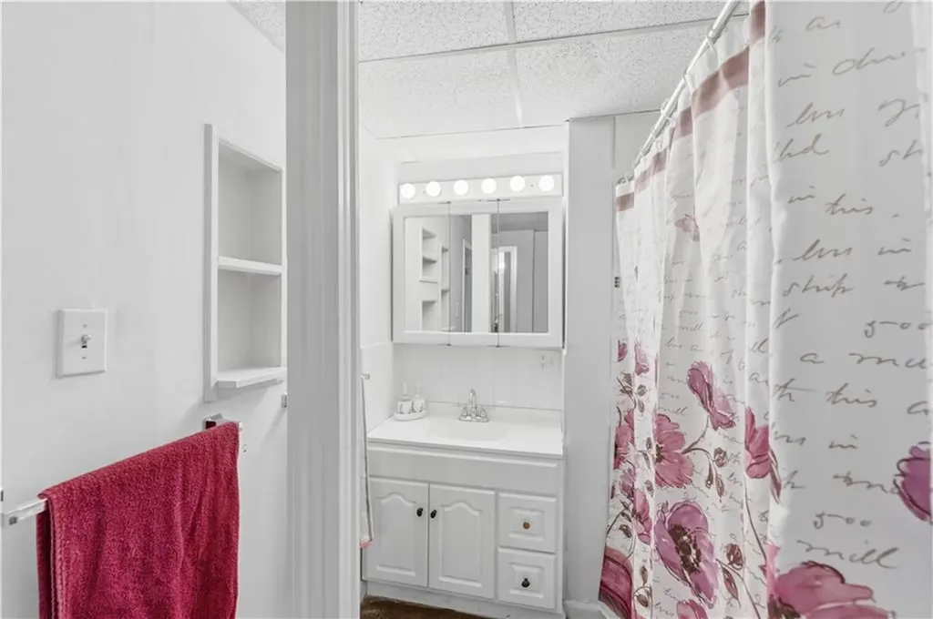736 Social Street Woonsocket RI 02895