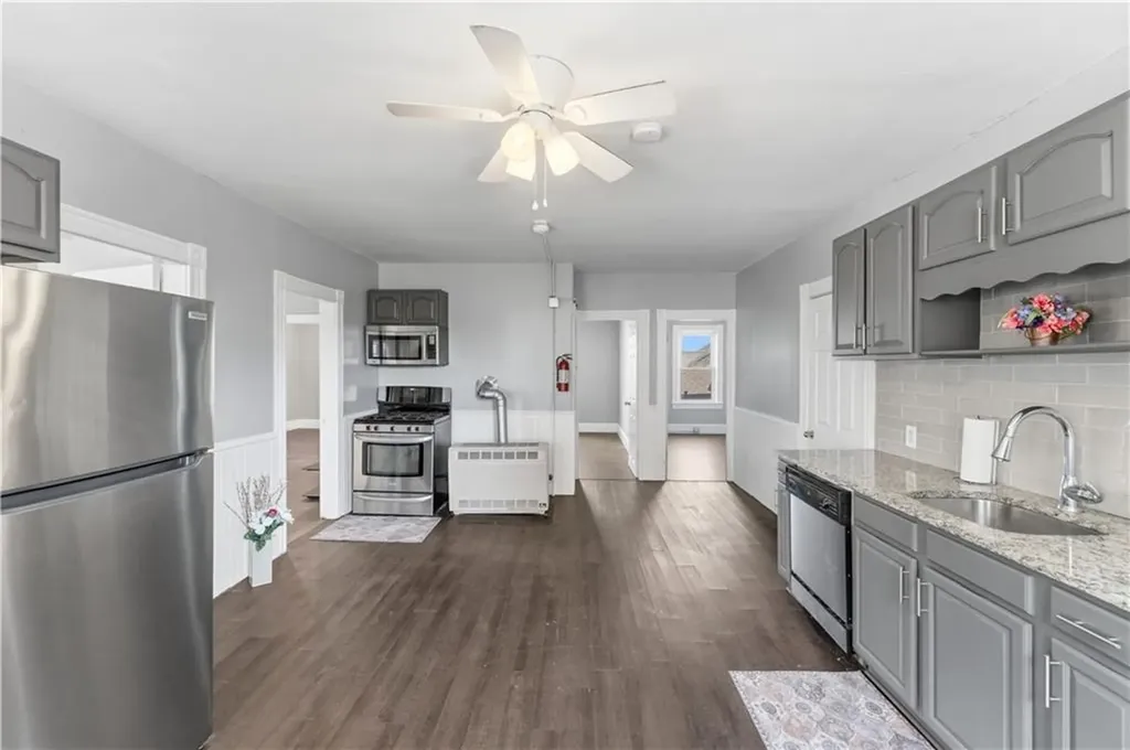 736 Social Street Woonsocket RI 02895