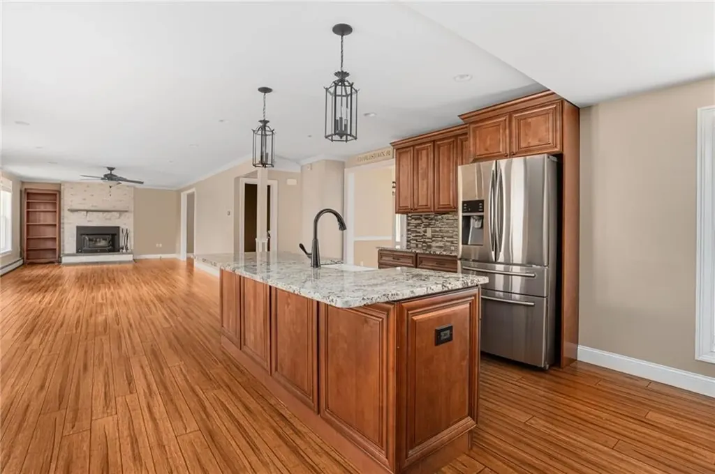 72 General Stanton Lane Charlestown RI 02813