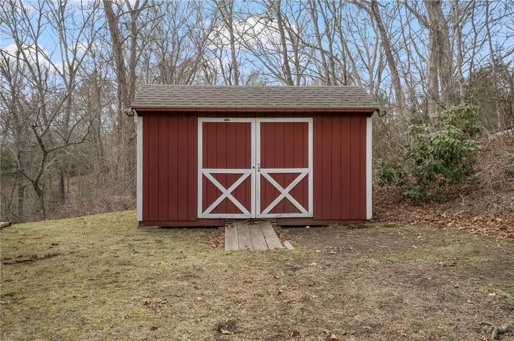 72 General Stanton Lane Charlestown RI 02813