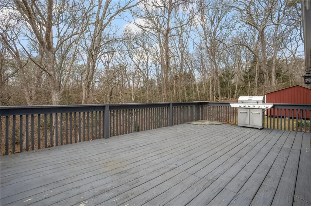 72 General Stanton Lane Charlestown RI 02813