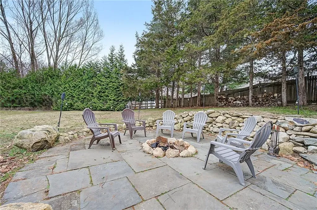 385 W Wrentham Road Cumberland RI 02864
