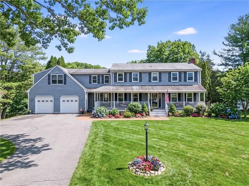 385 W Wrentham Road Cumberland RI 02864