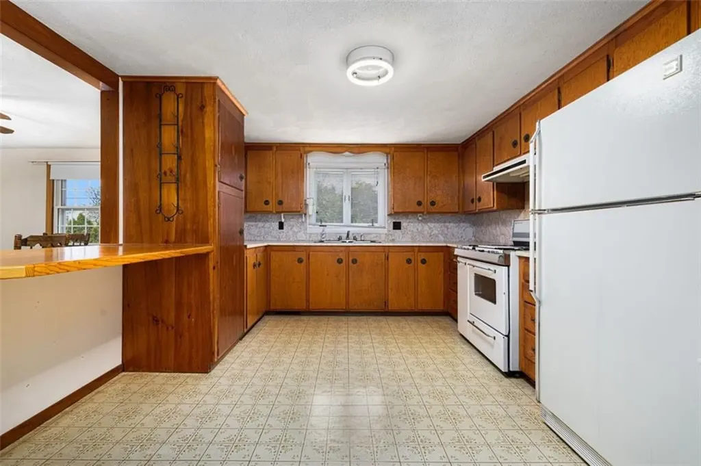 93 Norman Street Cumberland RI 02864