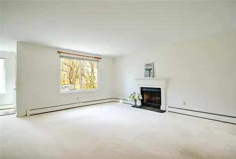 11 Parsley Lane Narragansett RI 02874