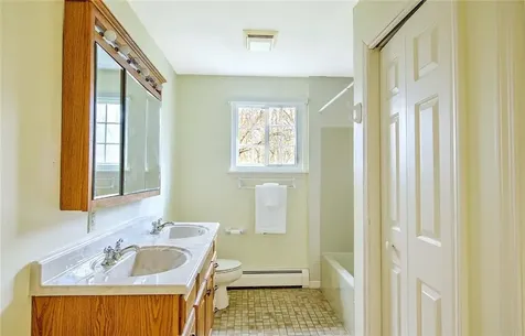 11 Parsley Lane Narragansett RI 02874