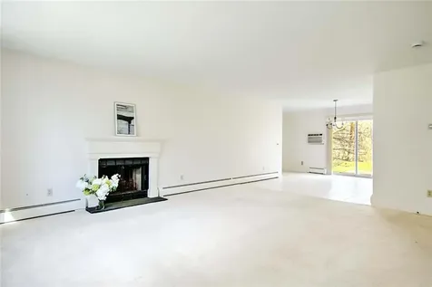 11 Parsley Lane Narragansett RI 02874