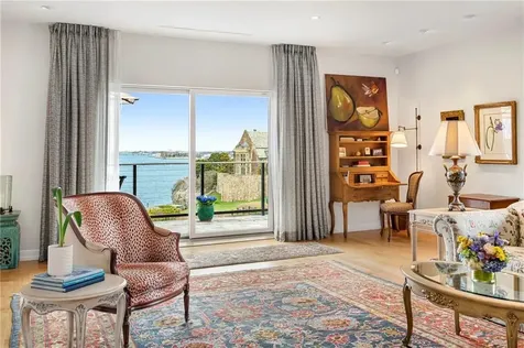 111 Harrison Avenue Newport RI 02840