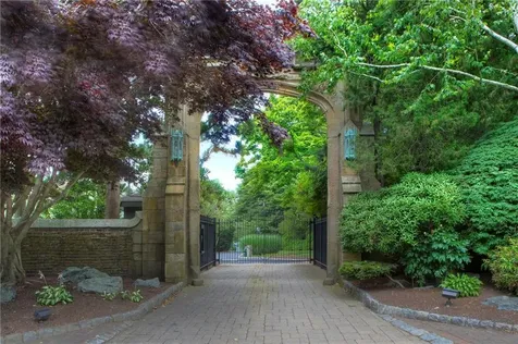 111 Harrison Avenue Newport RI 02840