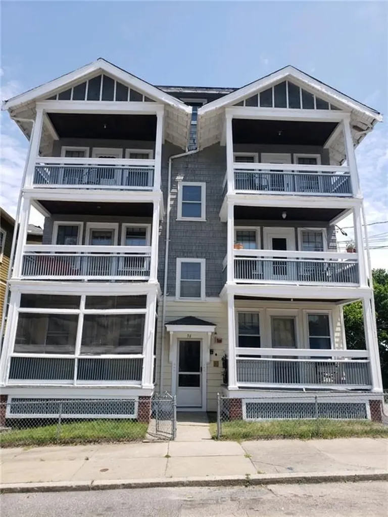 36 Roberts Street Woonsocket RI 02895