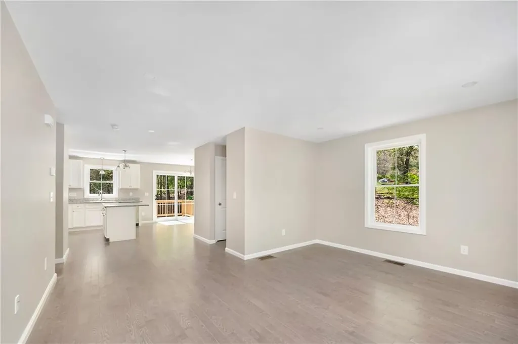 40 Farnum Pike Smithfield RI 02917