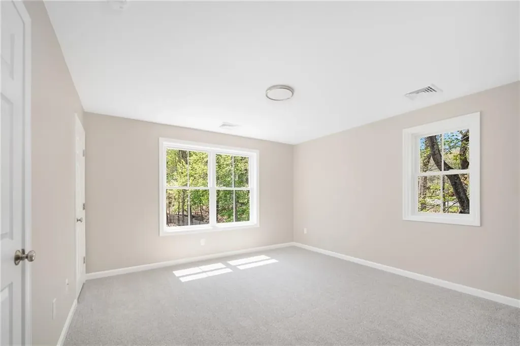 40 Farnum Pike Smithfield RI 02917