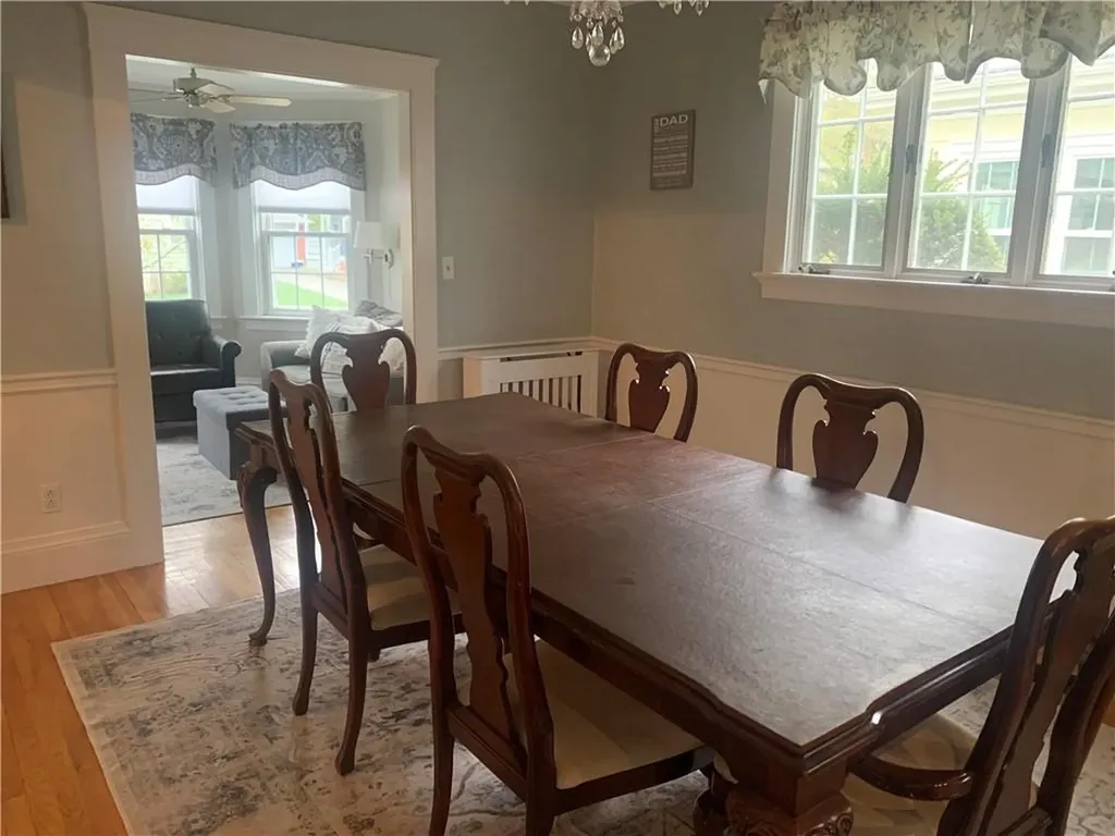 31 Elmcrest Avenue Providence RI 02908
