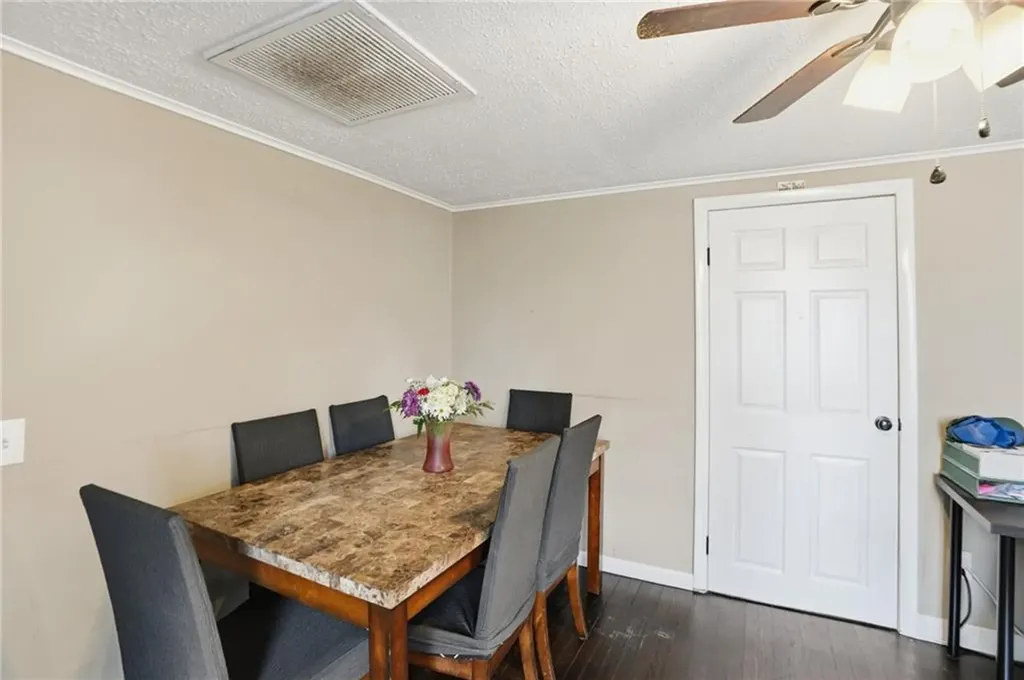 190 Pinnery Avenue Warwick RI 02886
