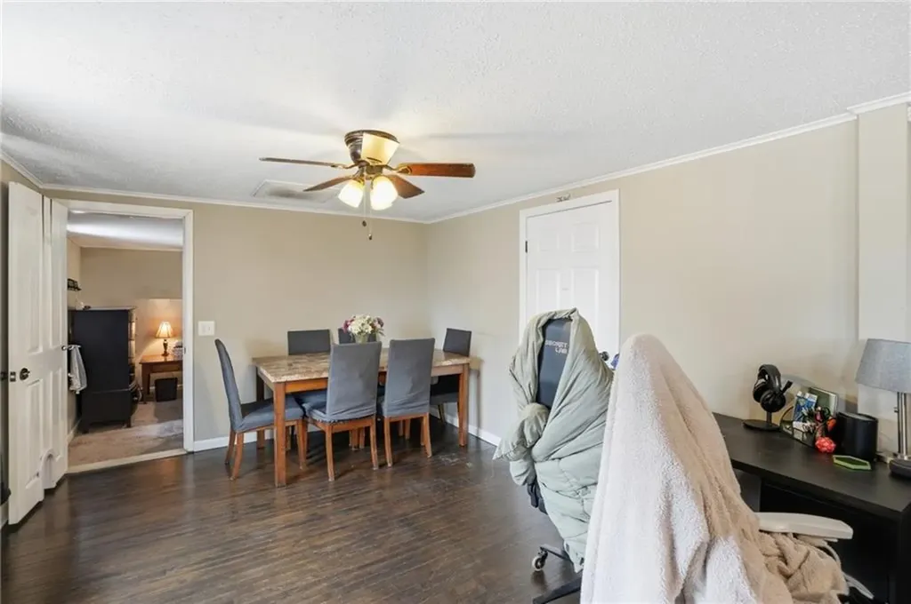 190 Pinnery Avenue Warwick RI 02886