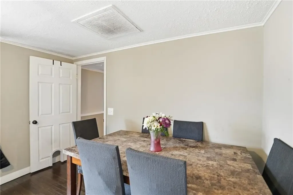 190 Pinnery Avenue Warwick RI 02886