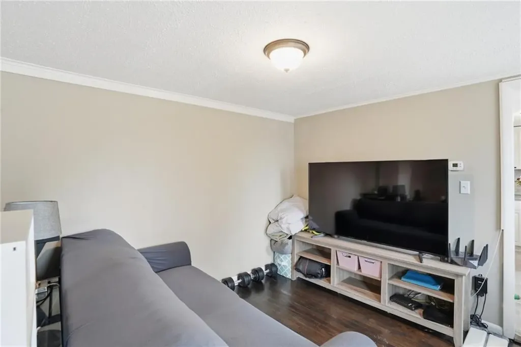 190 Pinnery Avenue Warwick RI 02886