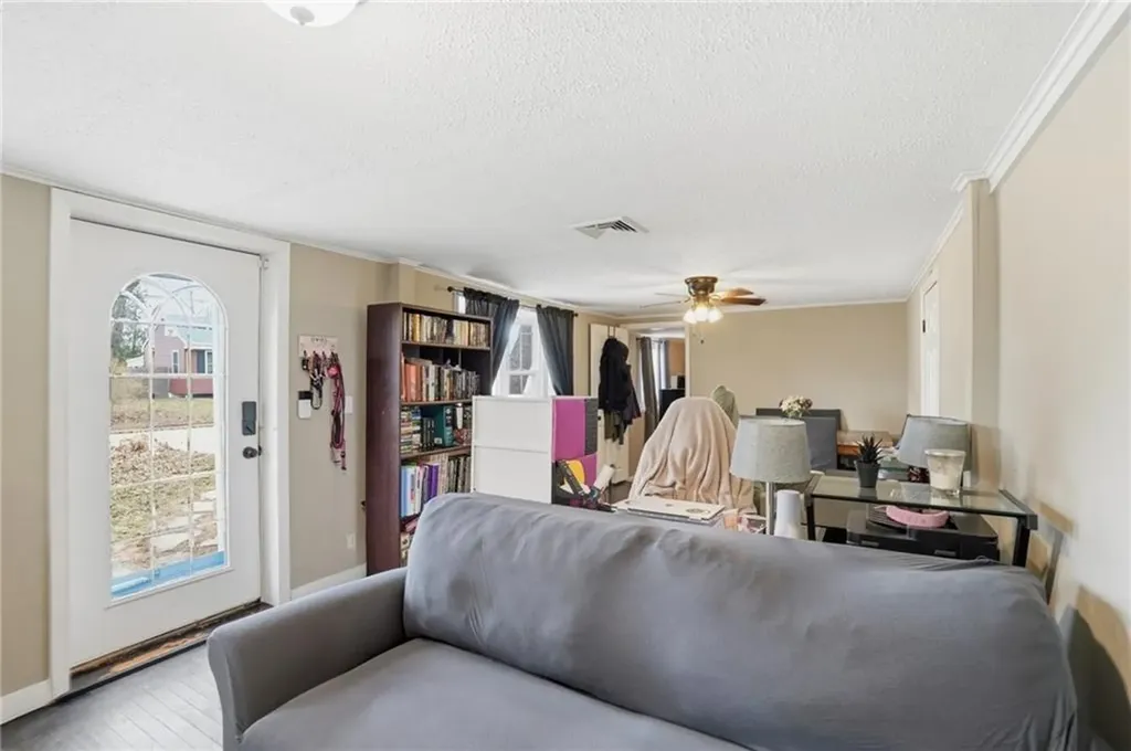 190 Pinnery Avenue Warwick RI 02886