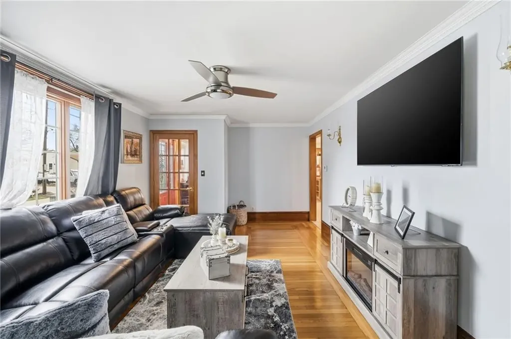 16 Althea Road Warwick RI 02889