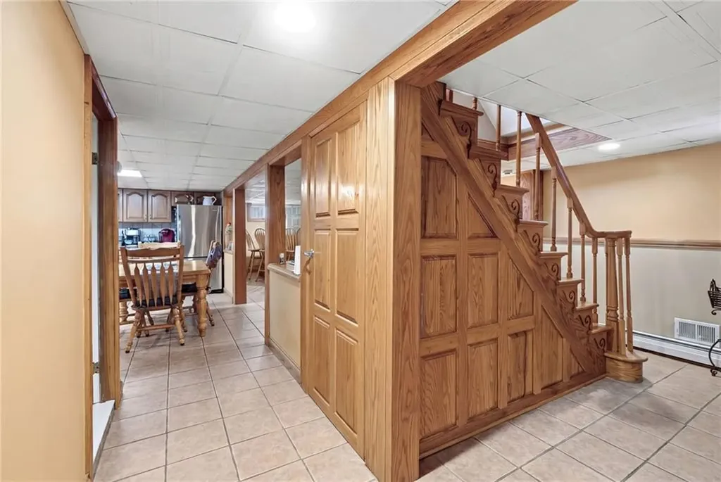 16 Althea Road Warwick RI 02889