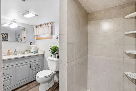 16 Althea Road Warwick RI 02889