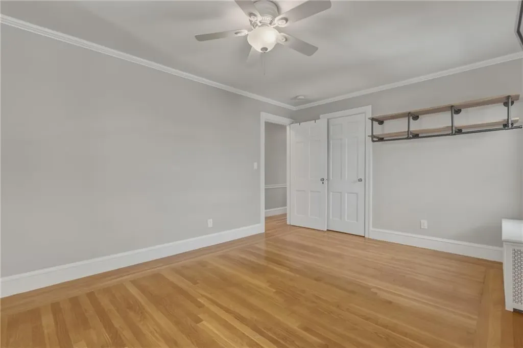 47 Knollwood Avenue Cranston RI 02910