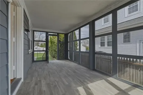 47 Knollwood Avenue Cranston RI 02910