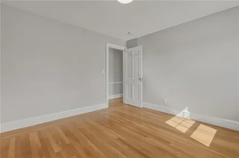 47 Knollwood Avenue Cranston RI 02910
