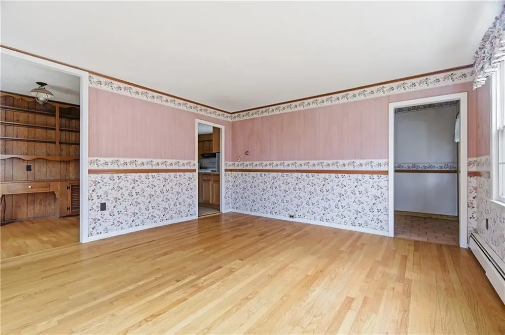 86 Mendon Road North Smithfield RI 02896