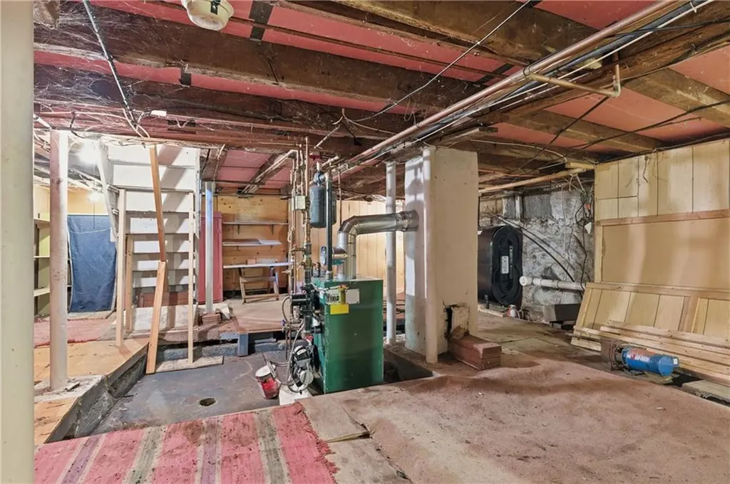 86 Mendon Road North Smithfield RI 02896